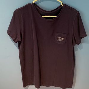 Vineyard Vines t-shirt